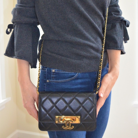 CHANEL Lambskin Quilted Golden Class WOC - Picture 4 of 8